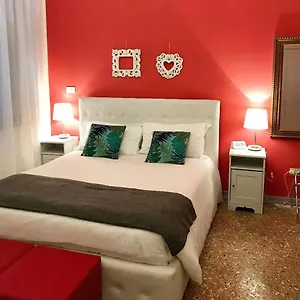 Residenza Quaggio Ca' Grimani Гостевой дом Венеция