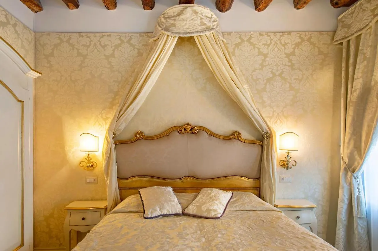 B&B Patatina Βενετία Bed and Breakfast
